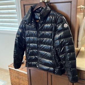 Moncler claire jacket size 3